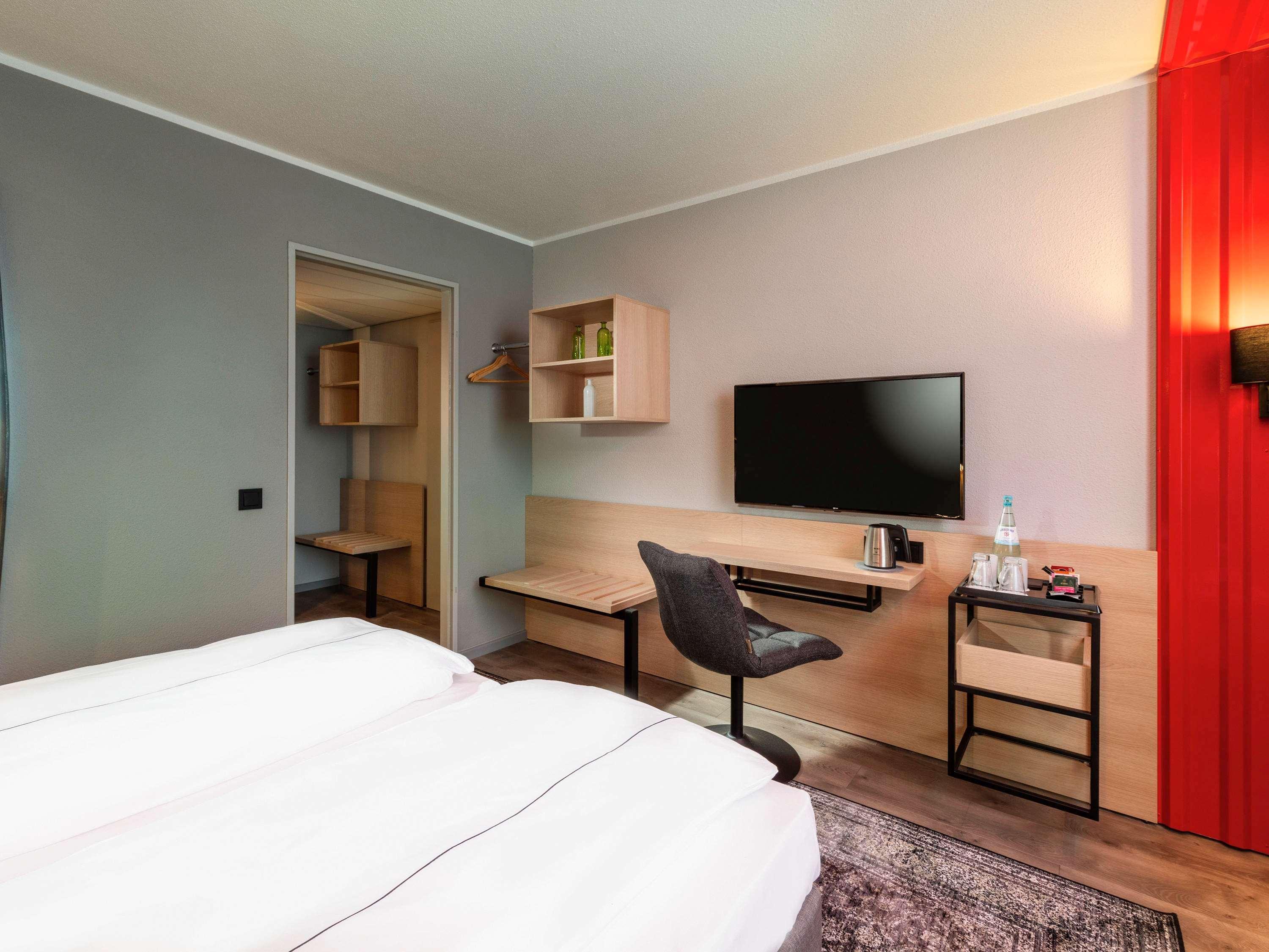 Ibis Styles Berlin Treptow Hotel Exterior photo